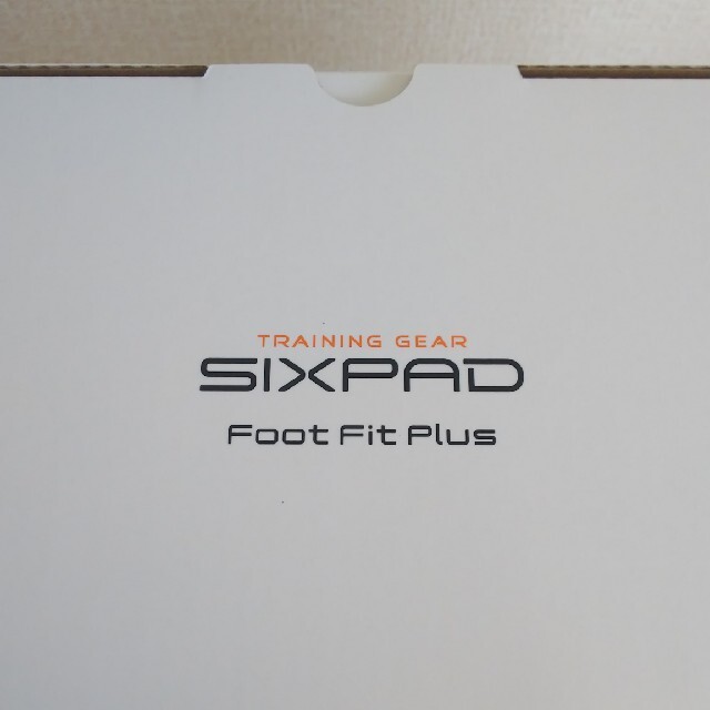 SIXPAD(シックスパッド)の【新品・未開封】シックスパッド フットフィットプラス SIXPAD Foot スポーツ/アウトドアのトレーニング/エクササイズ(トレーニング用品)の商品写真