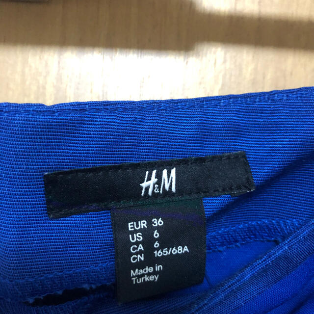 H&M(エイチアンドエム)の早い物勝ち！【美品】H&M カラーミニスカート　36 レディースのスカート(ミニスカート)の商品写真