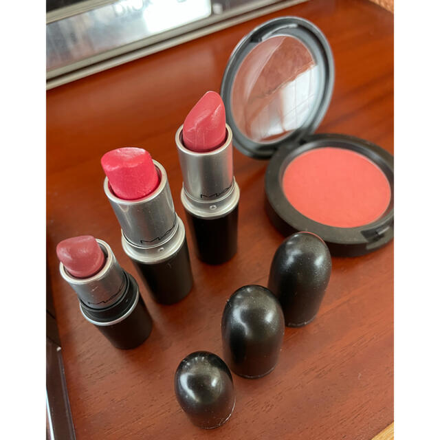 MAC(マック)のm.a.c チーク　ブラッシュ　リップ　人気シーシアーなどセット売り コスメ/美容のベースメイク/化粧品(口紅)の商品写真