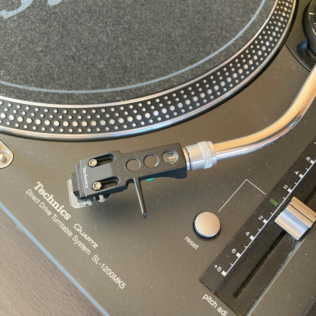 Panasonic(パナソニック)の【タイ様専用】technics SL-1200 MK5 楽器のDJ機器(ターンテーブル)の商品写真