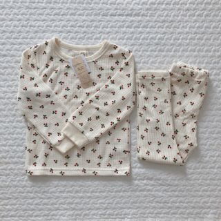 シマムラ(しまむら)のパジャマ 長袖 上下セット 女の子 100 新品 未使用 タグ付き(パジャマ)