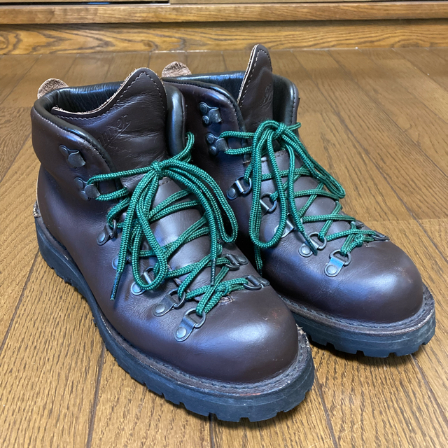 Danner Mountain light II