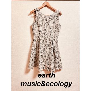 アースミュージックアンドエコロジー(earth music & ecology)のearth music&ecology 花柄ワンピース ゴブラン(ひざ丈ワンピース)