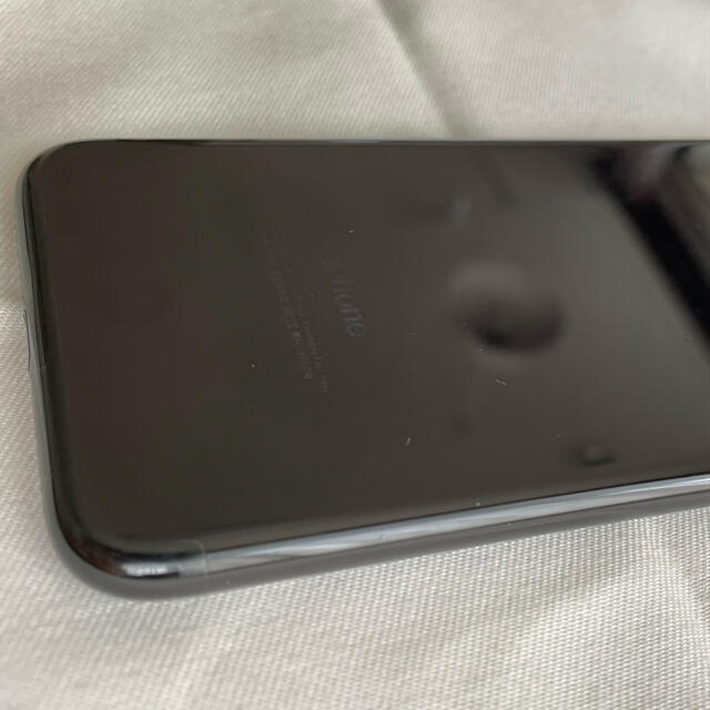 iPhone(アイフォーン)のiPhone7 SIMフリー128GB 中古 スマホ/家電/カメラのスマートフォン/携帯電話(スマートフォン本体)の商品写真