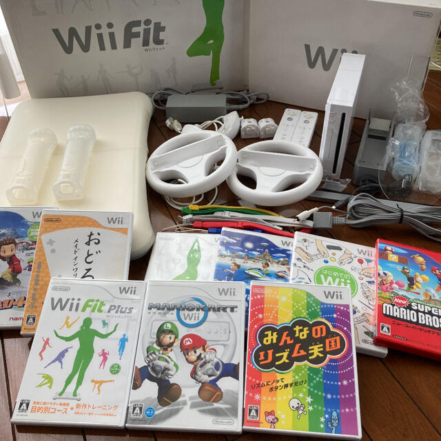 Nintendo Wii RVL-S-WD 本体　バランスボード他エンタメホビー