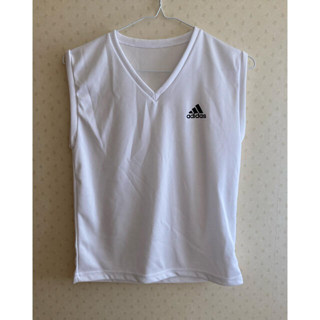 adidas(アディダス)のアンダーシャツ　150cm キッズ/ベビー/マタニティのキッズ服男の子用(90cm~)(下着)の商品写真