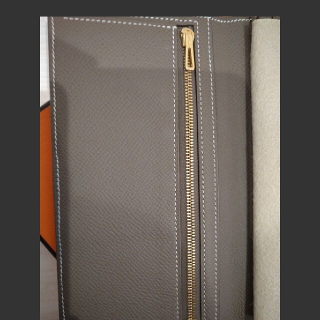 Hermes(エルメス)の特別値下げ【超美品】HERMES　ベアンスフレ レディースのファッション小物(財布)の商品写真