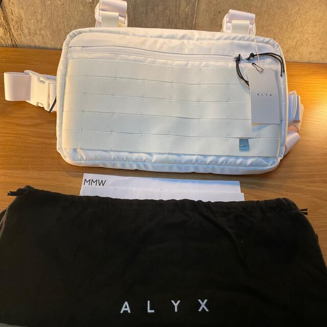 新品未使用！1017ALYX9SM ホワイトカラーチェストリグKanyeWest