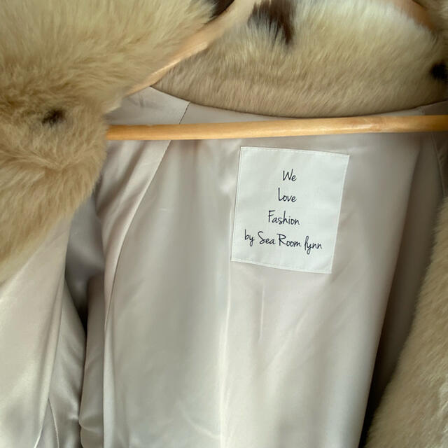 SeaRoomlynn(シールームリン)のシールームリン　ecoファーショートコート　cow柄 レディースのジャケット/アウター(毛皮/ファーコート)の商品写真