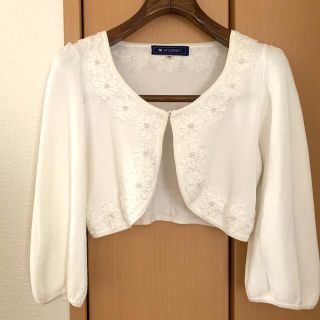 エムズグレイシー(M'S GRACY)のエムズグレイシー♥立体お花つきサマーボレロ 38 (ボレロ)