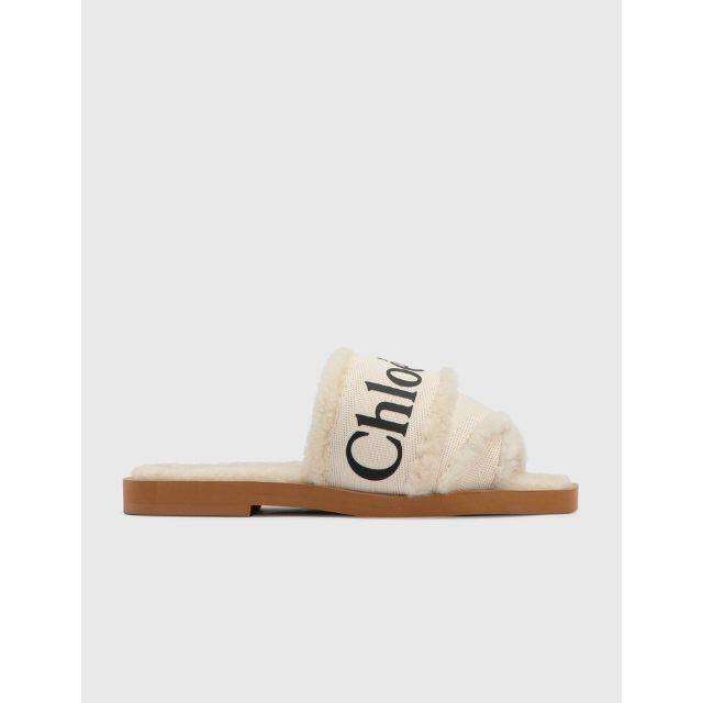 Chloe(クロエ)のCHLOÉ ウッディ シアーリング スライド レディースの靴/シューズ(サンダル)の商品写真