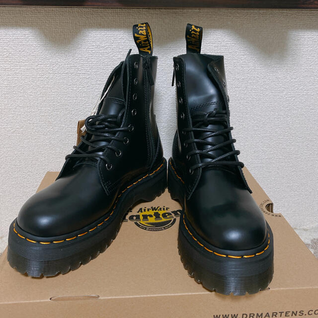 Dr.Martens(ドクターマーチン)の《値下げしました》ドクターマーチン JADON 8ホール ブーツ UK7 メンズの靴/シューズ(ブーツ)の商品写真