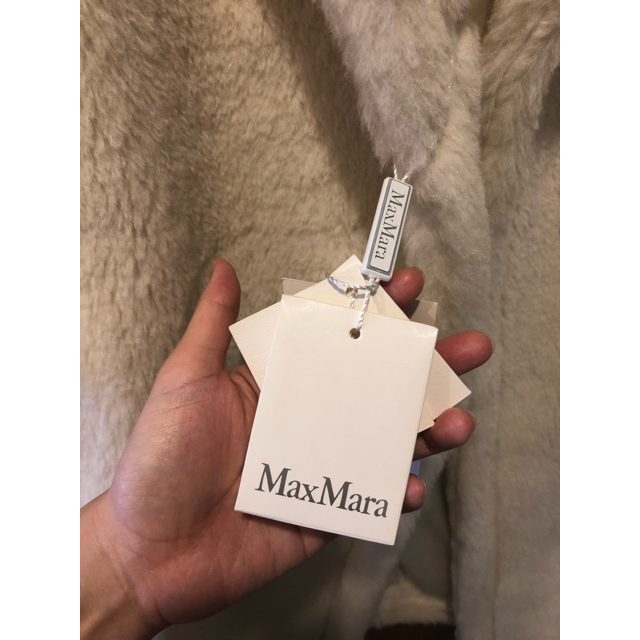 Max Mara(マックスマーラ)の【新品未使用タグ付き】マックスマーラXSテディコート レディースのジャケット/アウター(ロングコート)の商品写真