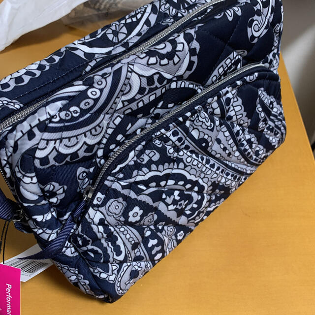 Vera Bradley(ヴェラブラッドリー)の新品　ヴェラブラッドリー　パフォーマンス　ツイル　ラージ　コスメ　バック レディースのファッション小物(ポーチ)の商品写真