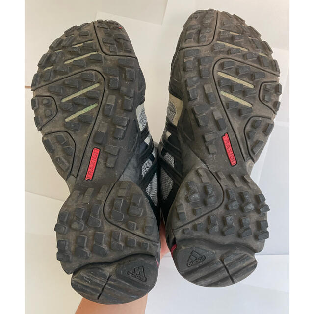 adidas(アディダス)の【中古】adidas TERREX 登山靴GORE-TEX 23cm  スポーツ/アウトドアのアウトドア(登山用品)の商品写真