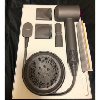 ダイソン(Dyson)の【ジャンク品】ダイソン dyson ヘアドライヤー HD01 IIF(ドライヤー)