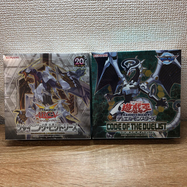 KONAMI(コナミ)の遊戯王　未開封　BOX 絶版　シュリンク付き エンタメ/ホビーのトレーディングカード(Box/デッキ/パック)の商品写真