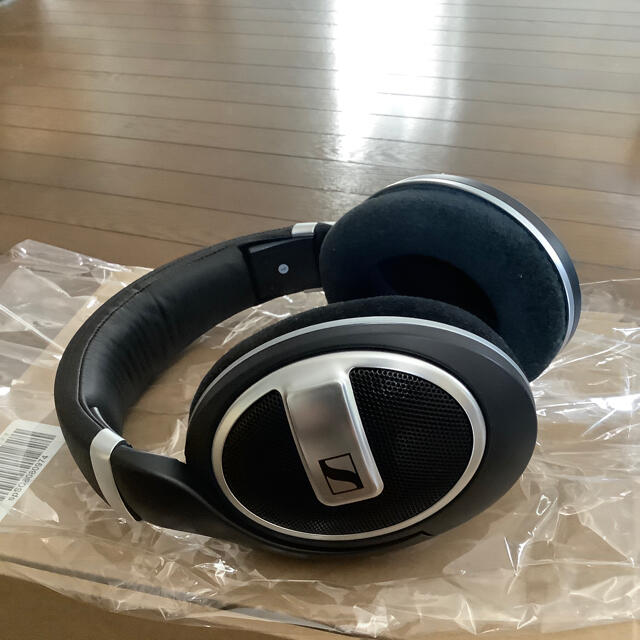 SENNHEISER(ゼンハイザー)の【Sennheiser】HD 599 SE  スマホ/家電/カメラのオーディオ機器(ヘッドフォン/イヤフォン)の商品写真