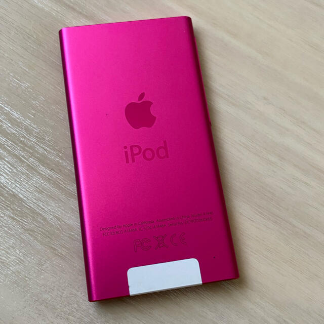 Apple(アップル)のiPod nano 16GB ピンク スマホ/家電/カメラのオーディオ機器(ポータブルプレーヤー)の商品写真