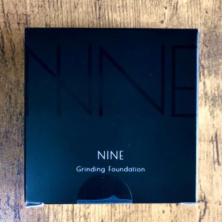 ナイン(NINE)の【新品未使用・正規品】NINE(ナイン)  グライディングファンデーション(ファンデーション)