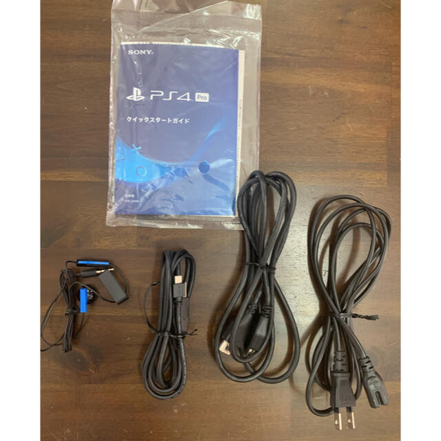 PlayStation4(プレイステーション4)のps4 SONY PlayStation4 Pro本体 CUH-7200BB02 エンタメ/ホビーのゲームソフト/ゲーム機本体(家庭用ゲーム機本体)の商品写真