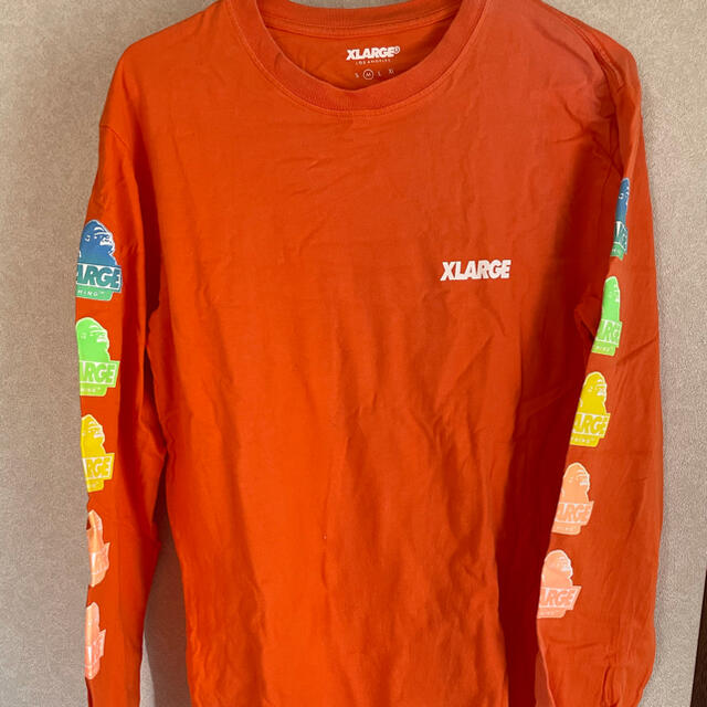 XLARGE(エクストララージ)のXLARGE  ロンT  オレンジ　M メンズのトップス(Tシャツ/カットソー(七分/長袖))の商品写真