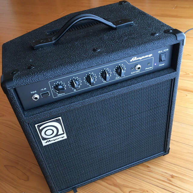 Ampeg ベースアンプ 付属品多数 【 大感謝セール】 3800円引き