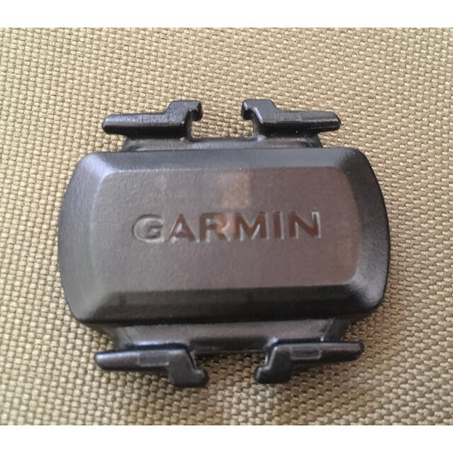 GARMIN(ガーミン)の値下げ中❗️ガーミン☆ケイデンスセンサー☆中古品 スポーツ/アウトドアの自転車(その他)の商品写真