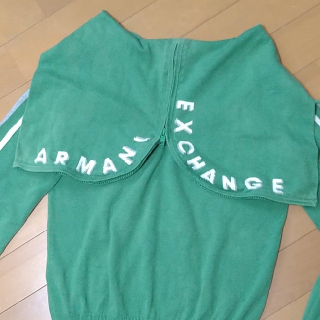 ARMANI EXCHANGE(アルマーニエクスチェンジ)のパーカー  ARMANI レディースのトップス(パーカー)の商品写真