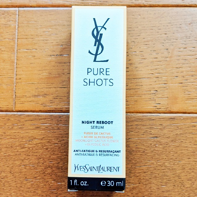 Yves Saint Laurent Beaute(イヴサンローランボーテ)の新品未使用箱付き!ピュアショット　ナイトセラム　30ml　イヴサンローラン コスメ/美容のスキンケア/基礎化粧品(美容液)の商品写真