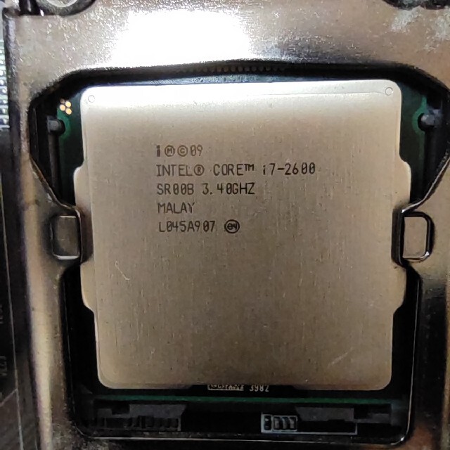 core i7-2600搭載 AsrockマザーボードH67DE  gts450 1