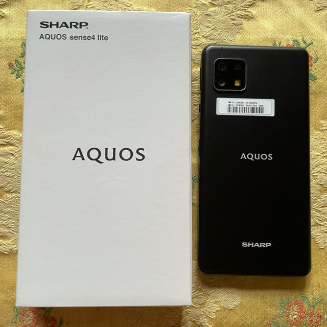 AQUOS(アクオス)のアクオス　センス4 ライト　シムフリー スマホ/家電/カメラのスマートフォン/携帯電話(スマートフォン本体)の商品写真