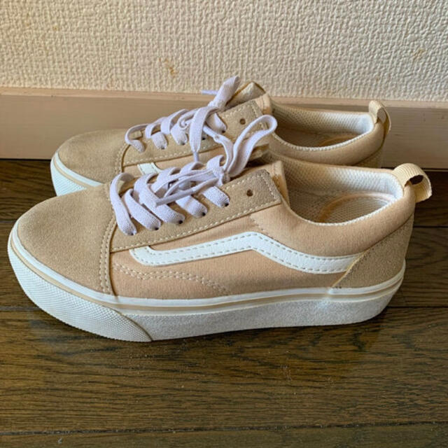 VANS(ヴァンズ)のvans キッズ　スニーカー　美品 キッズ/ベビー/マタニティのキッズ靴/シューズ(15cm~)(スニーカー)の商品写真