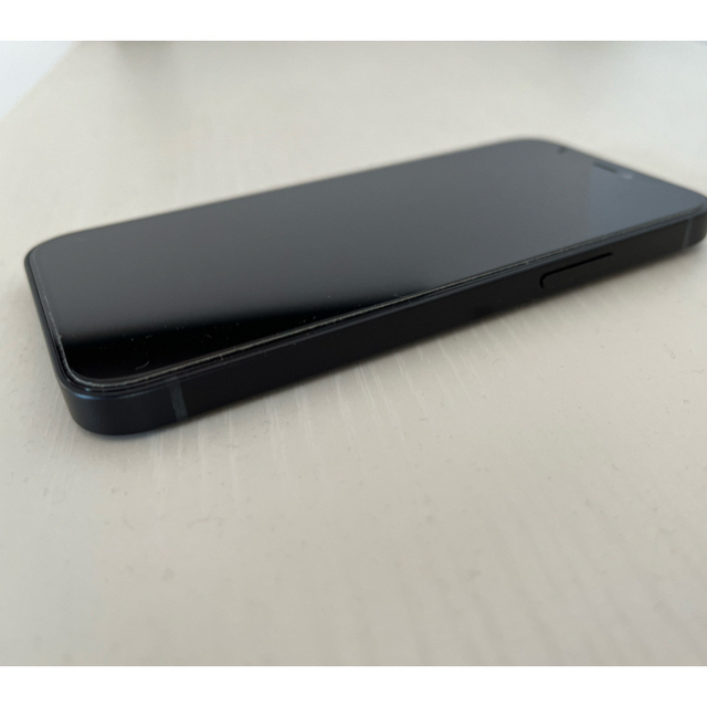 Apple(アップル)の美品 iPhone12 mini black 128GB simフリー スマホ/家電/カメラのスマートフォン/携帯電話(スマートフォン本体)の商品写真