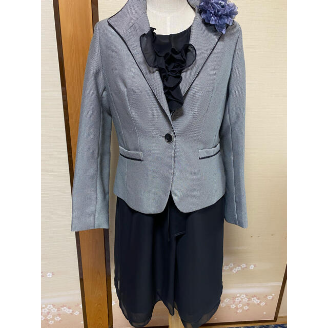 セレモニースーツ　3点セット　サイズ13  卒園卒業 レディースのフォーマル/ドレス(スーツ)の商品写真
