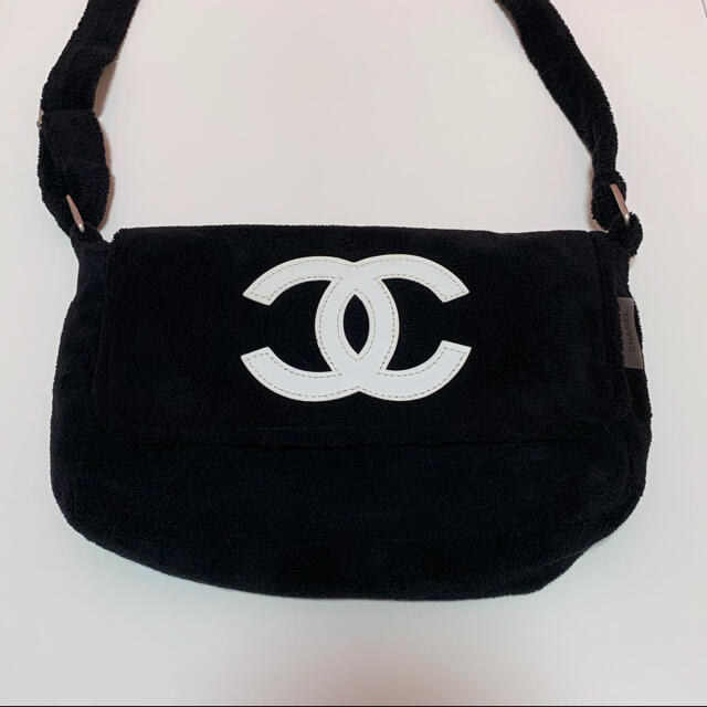 CHANEL シャネル ノベルティ ショルダーバッグ約30cmマチ