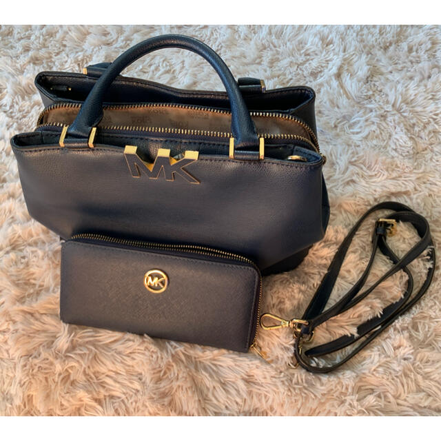 Michael Kors(マイケルコース)のMICHAEL KORS レディースのバッグ(トートバッグ)の商品写真