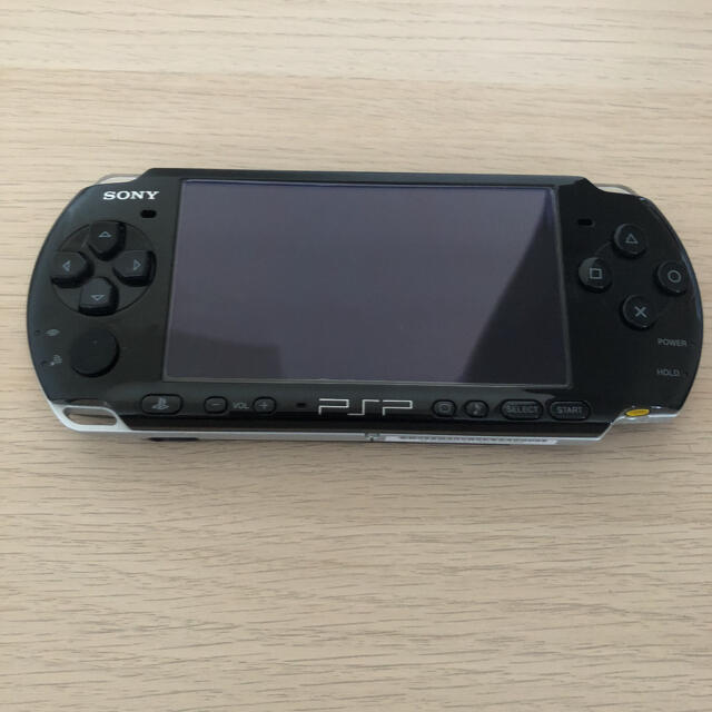 SONY(ソニー)のPSP3000 ブラック　バッテリーなし エンタメ/ホビーのゲームソフト/ゲーム機本体(携帯用ゲーム機本体)の商品写真