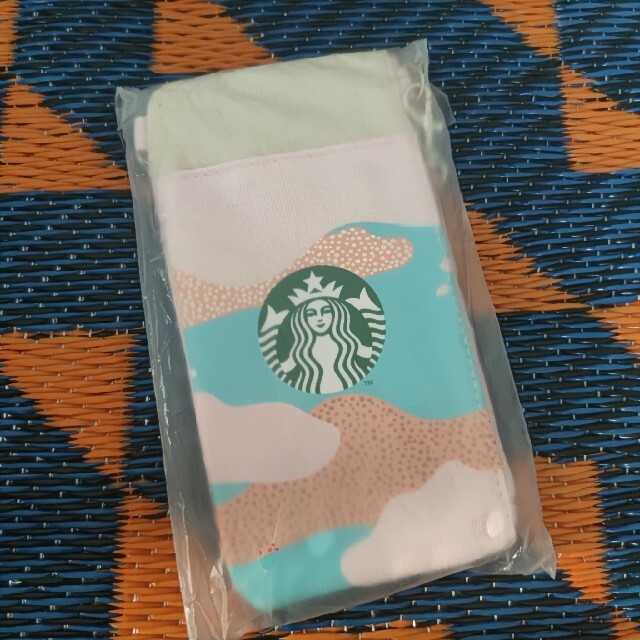 Starbucks Coffee(スターバックスコーヒー)の【非売品】スタバ ケータイケース レディースのファッション小物(ポーチ)の商品写真