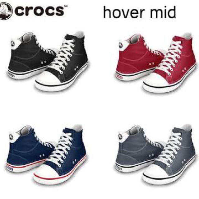 crocs(クロックス)のクロックス ハイカットスニーカー赤 レディースの靴/シューズ(スニーカー)の商品写真