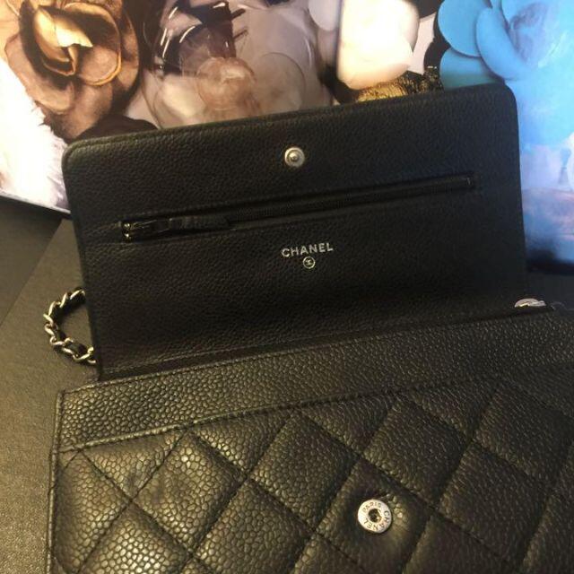 CHANEL(シャネル)のRi様専用　シャネル チェーンウォレット キャビアスキン ブラックシルバー金具 レディースのバッグ(ショルダーバッグ)の商品写真