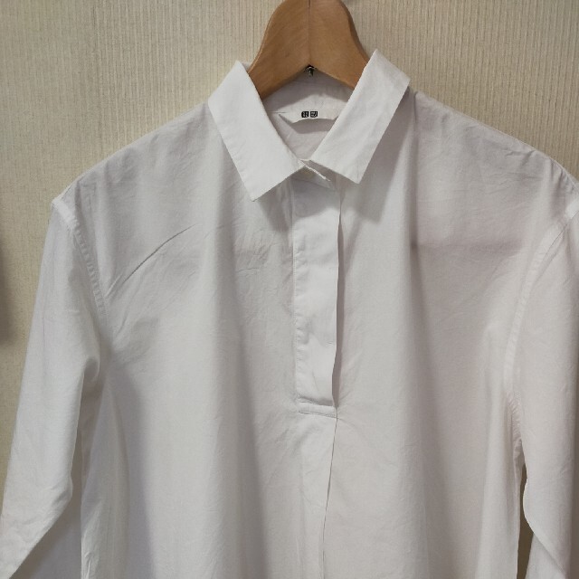 UNIQLO　綿　白シャツ　レディース レディースのトップス(シャツ/ブラウス(長袖/七分))の商品写真