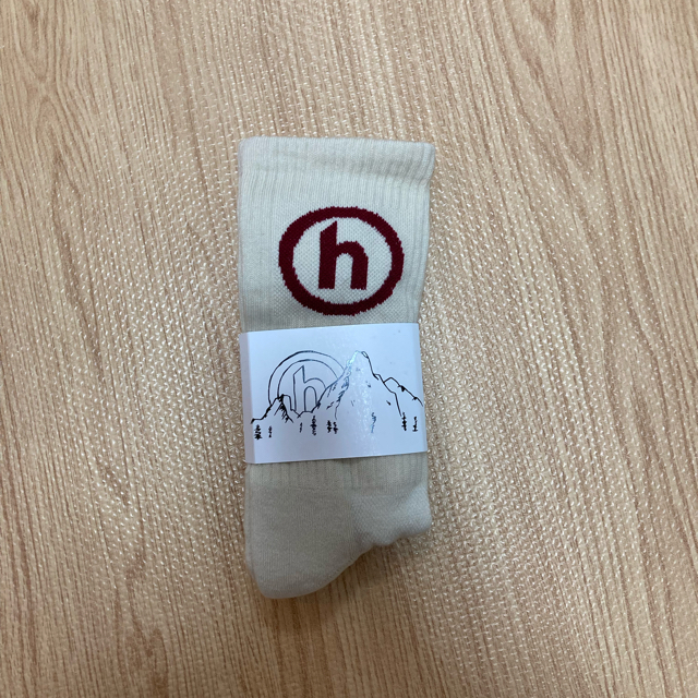 HIDDEN® Crew Socks - Maroon