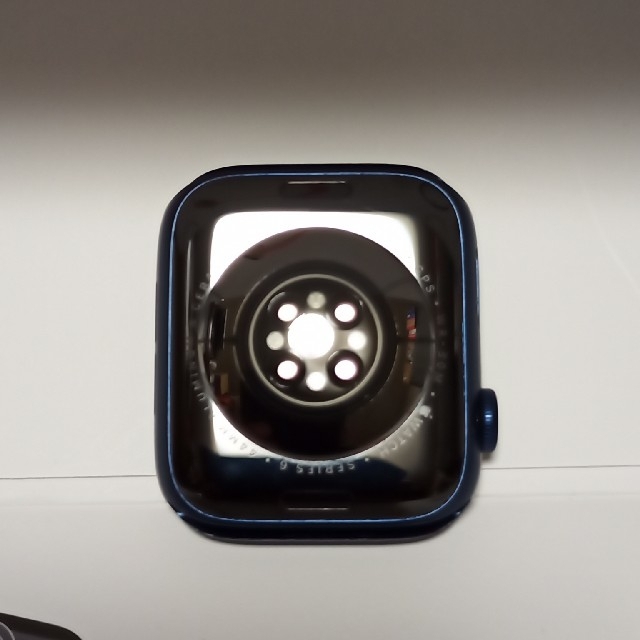 Apple Watch(アップルウォッチ)の【中古美品】Applewatch series6 GPS ブルー スマホ/家電/カメラのスマートフォン/携帯電話(その他)の商品写真