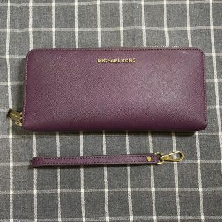 年末年始セール　マイケルコース、MICHAELKORS、状態よし、パープルデート