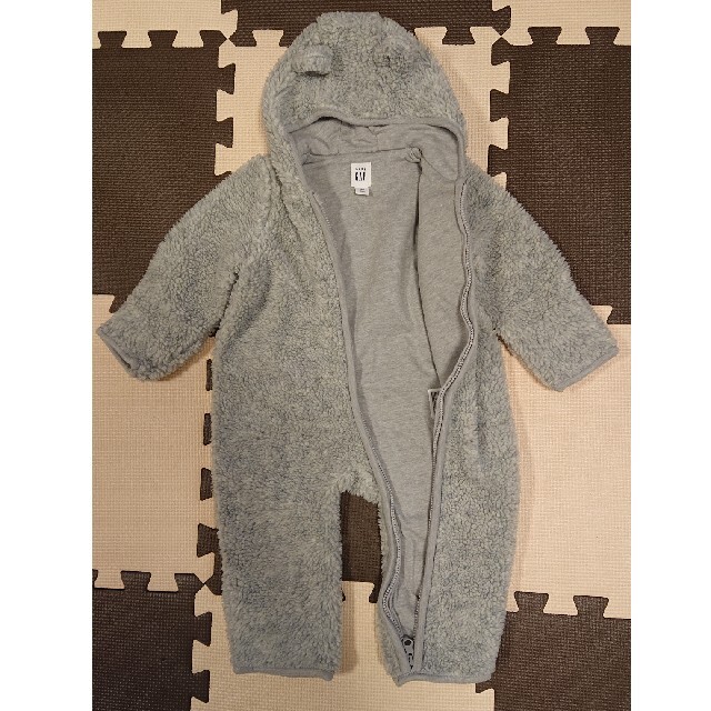 babyGAP(ベビーギャップ)のbabyGAP くま耳 モコモコ カバーオール 60cm キッズ/ベビー/マタニティのベビー服(~85cm)(カバーオール)の商品写真