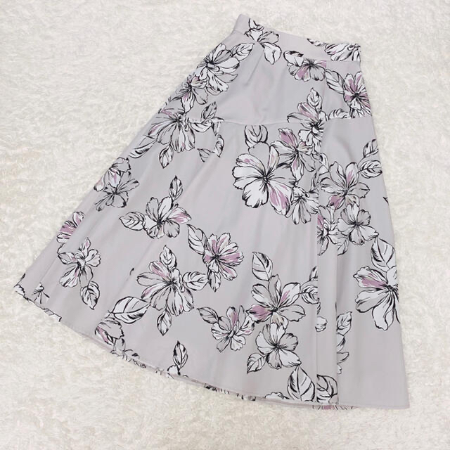 ꕤ新品タグ付き ピンク JUSGLITTY 花柄スカート