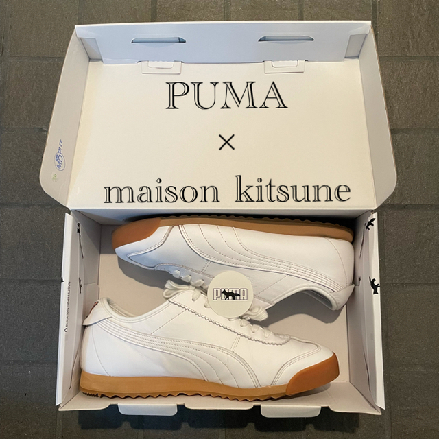 MAISON KITSUNE'(メゾンキツネ)のメゾンキツネ プーマ コラボ スニーカー 美品 別注 27cm ステッカー付き メンズの靴/シューズ(スニーカー)の商品写真