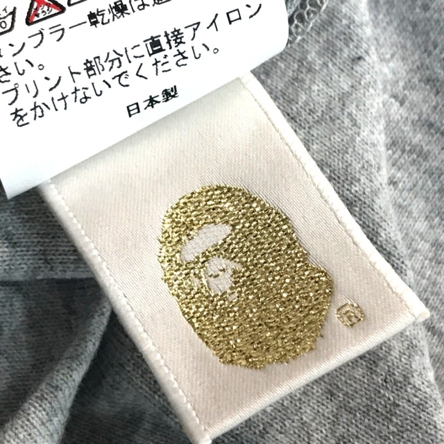 アベイシングエイプ A BATHING APE BAPE(ベイプ) マイロ×サンリオキャラクターズ コラボ 半袖Ｔシャツ コットン グレー グレー 未使用