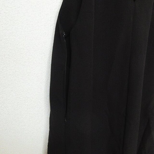 KBF(ケービーエフ)のKBF タグ付き Vネックフレア ジャンパースカート ワンピース One レディースのスカート(ロングスカート)の商品写真